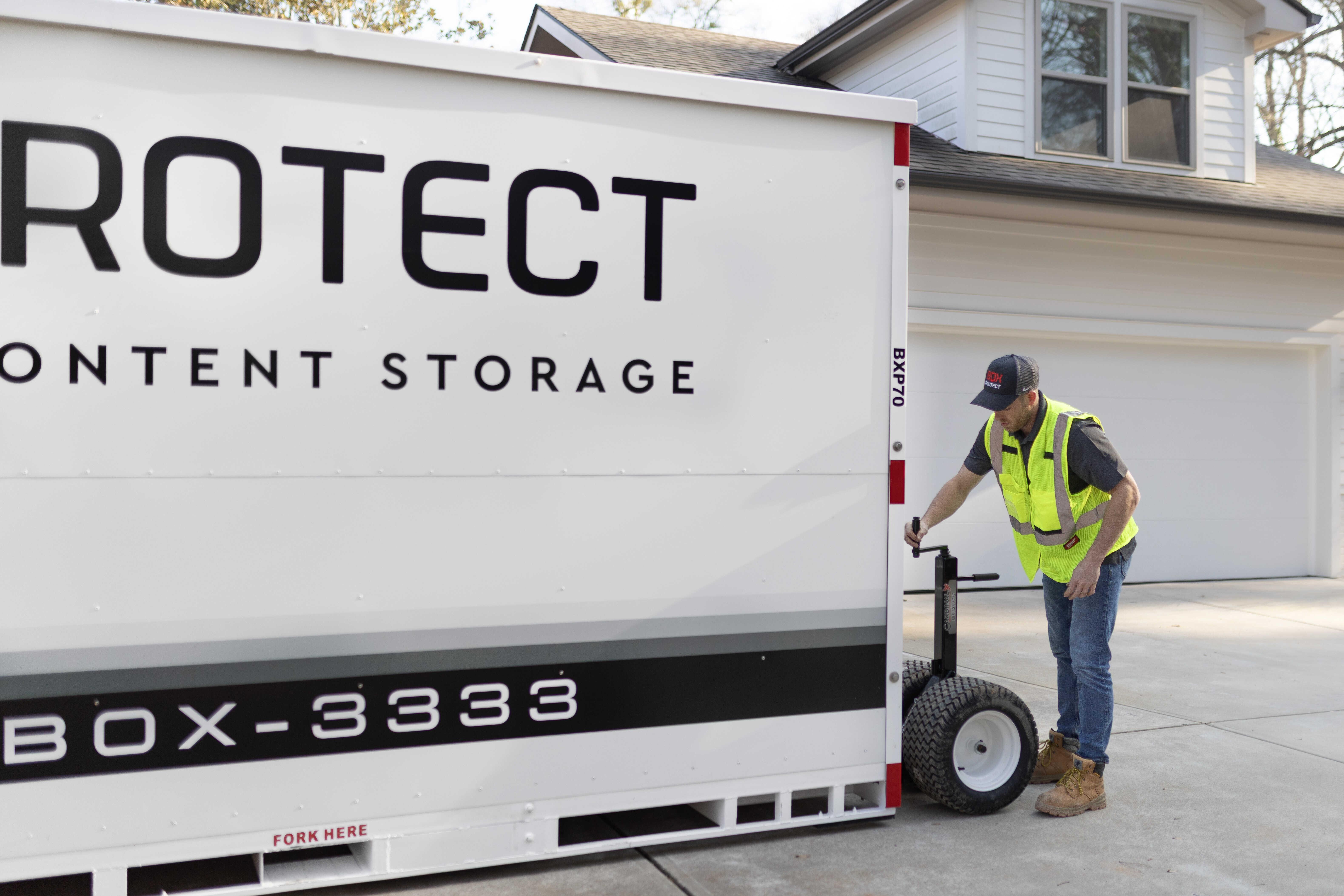 Box Protect portable storage moving
