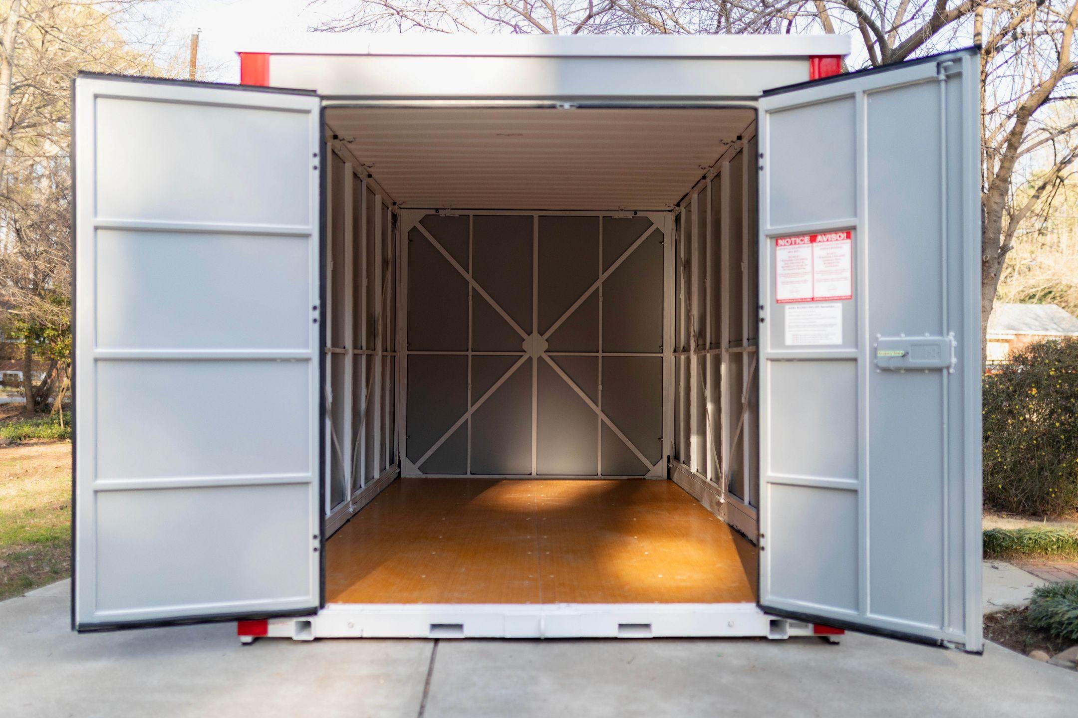 BoxProtect portable storage container